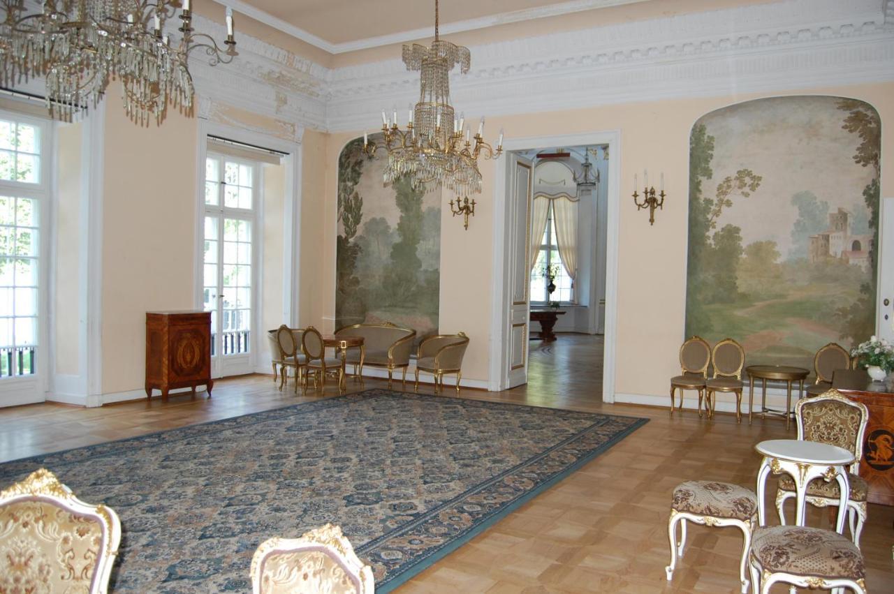 Hotel Butikowy Palac Jablonna Esterno foto